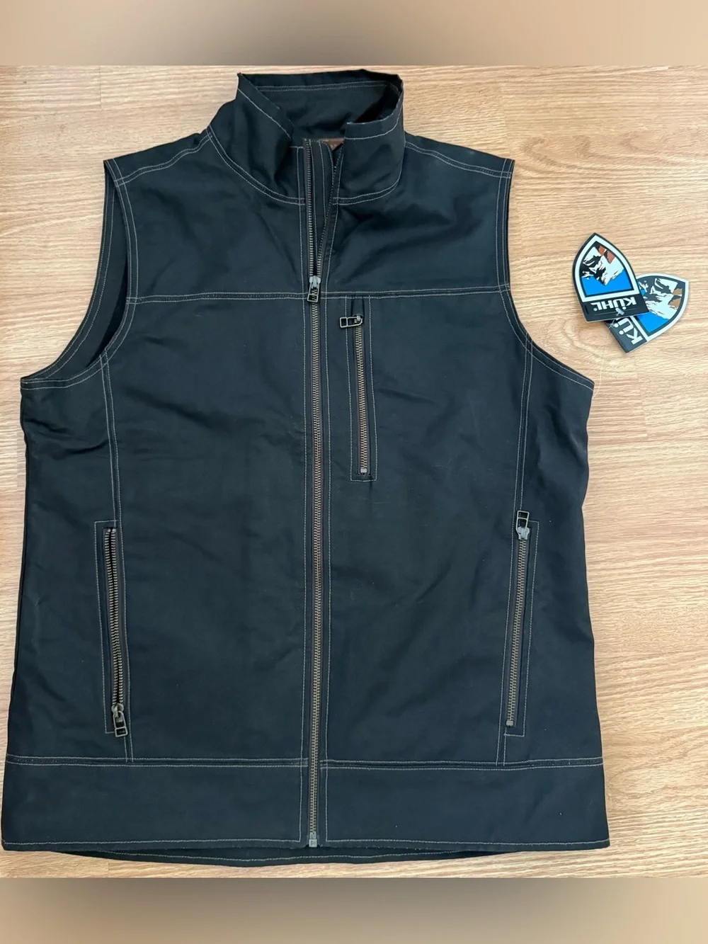 Kuhl Burr Vest Men’s M - Espresso - NWT